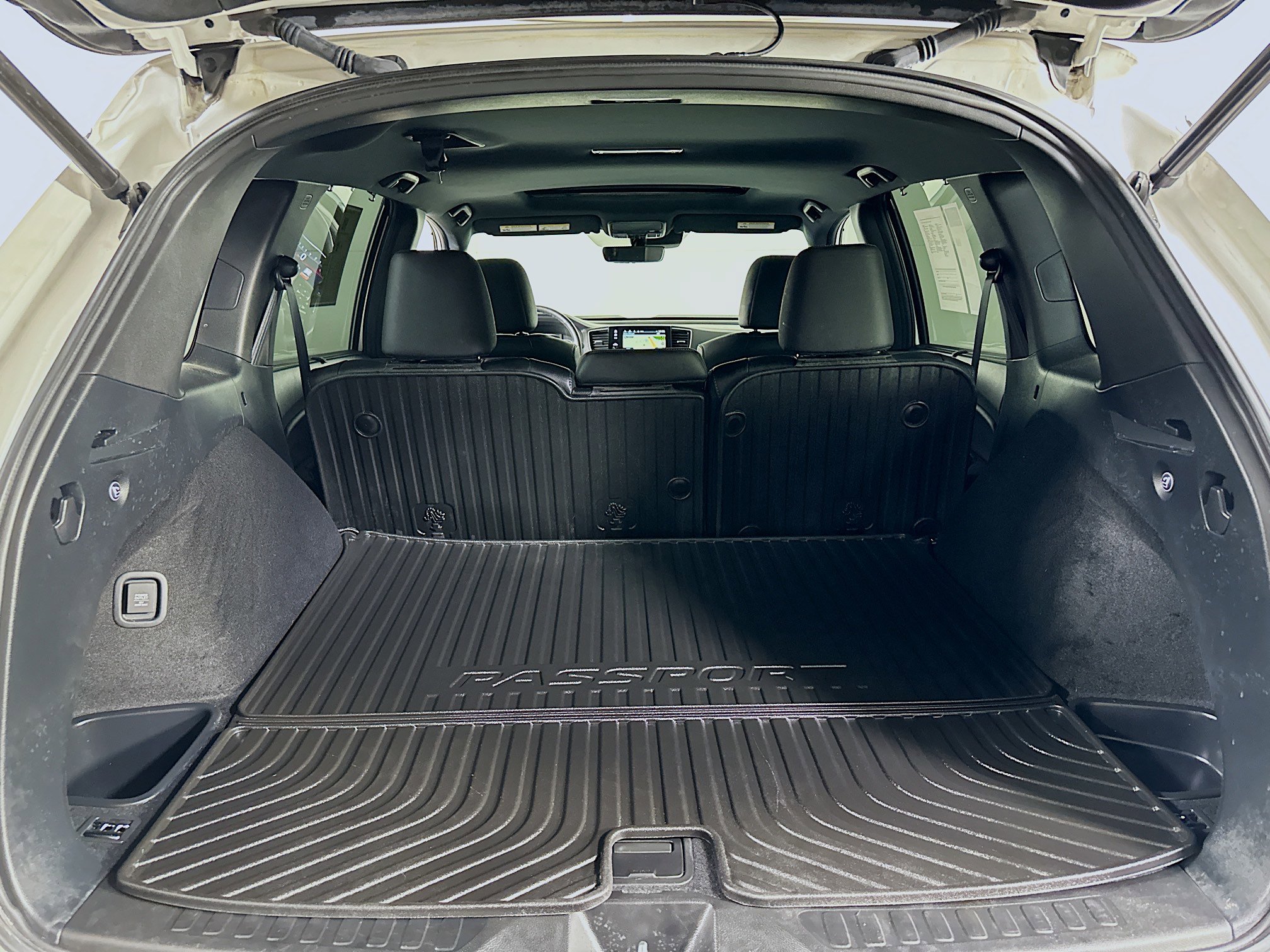 Used 2023 Honda Passport Elite image 28