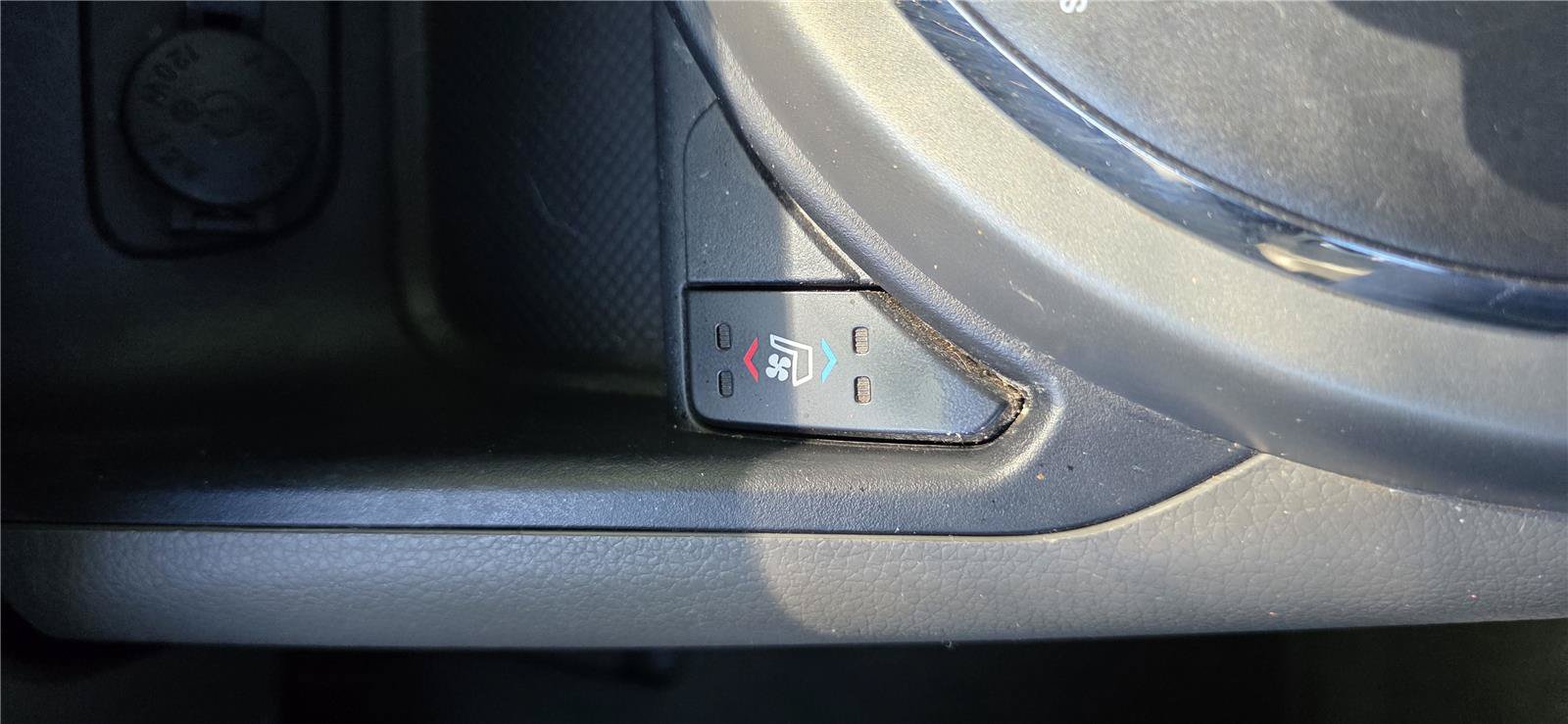 Used 2012 Kia Sportage EX w/ EX Premium Pkg FWD image 20