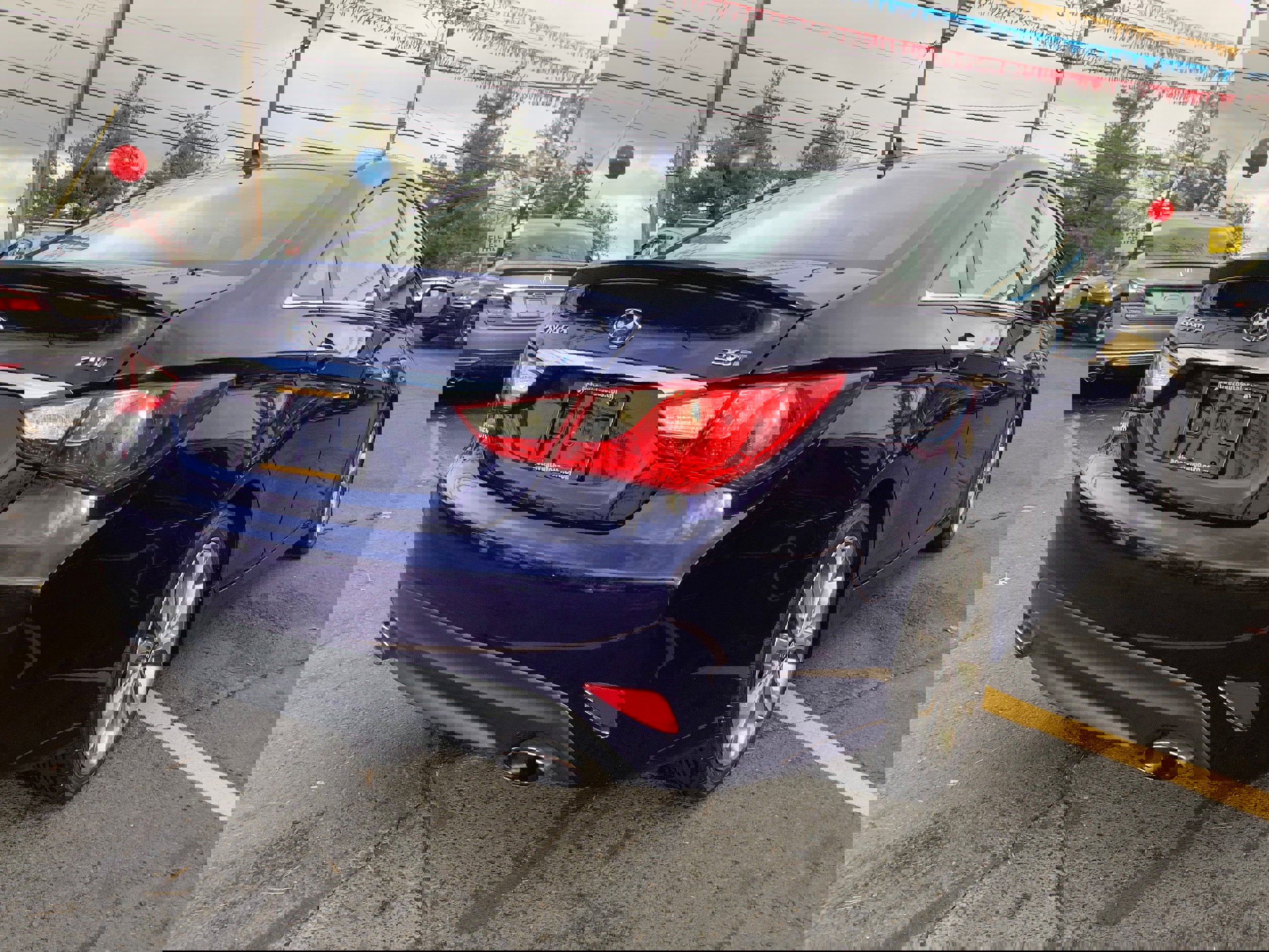 Used 2014 Hyundai Sonata SE w/ Premium Package 03 FWD image 7