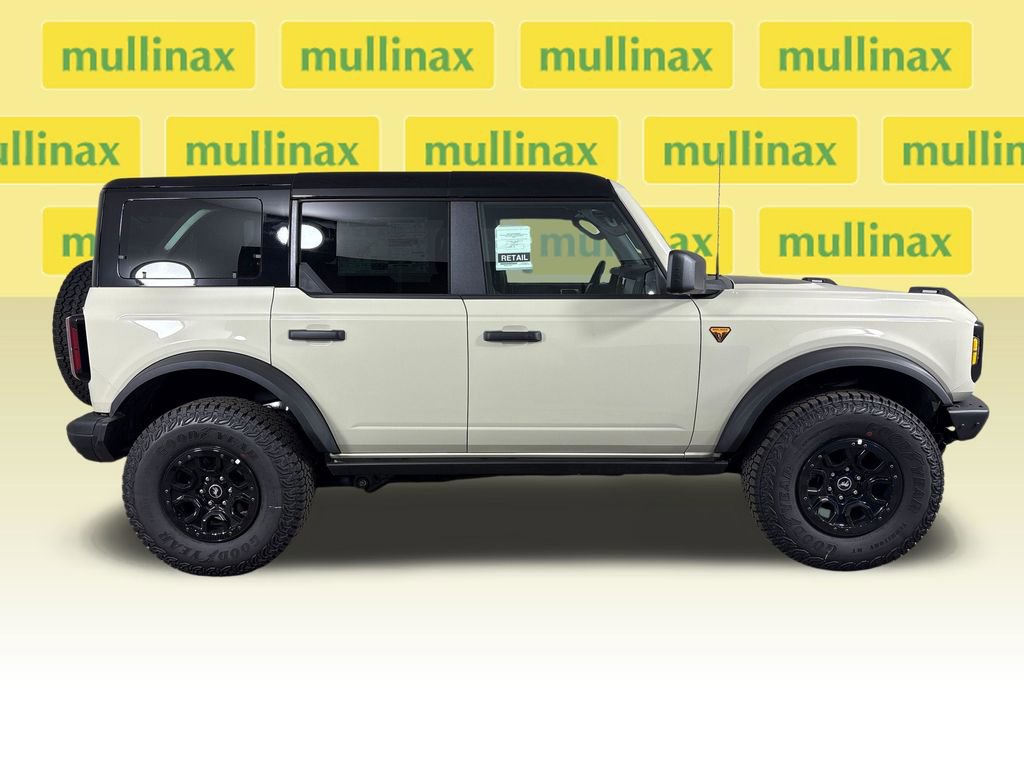 New 2026 Ford Bronco Badlands AWD/4WD image 2