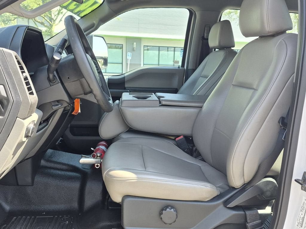 Used 2020 Ford F550 2WD Crew Cab Super Duty image 20