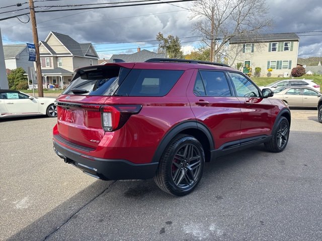 New 2026 Ford Explorer ST-Line image 6