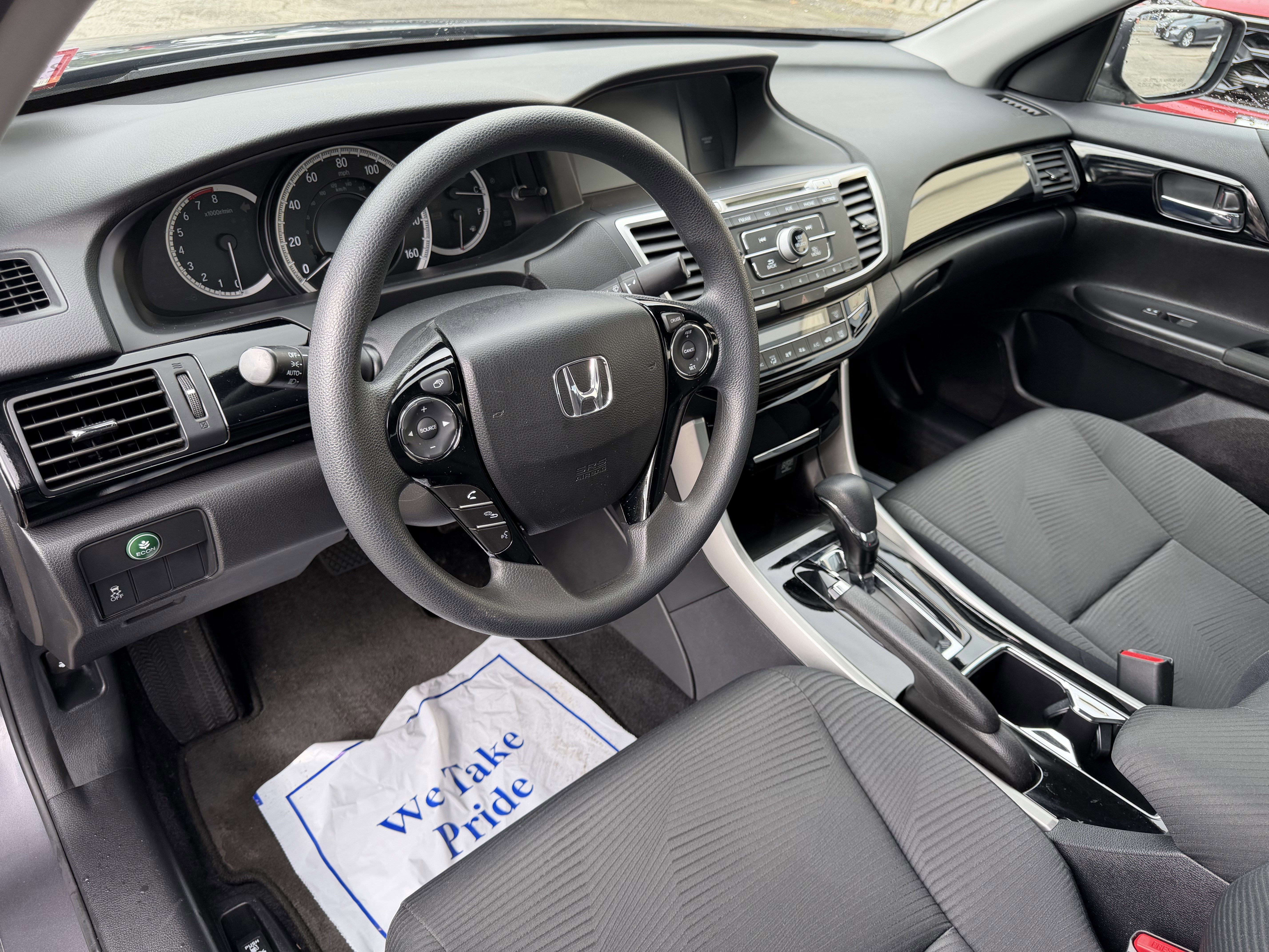 Used 2017 Honda Accord LX image 10