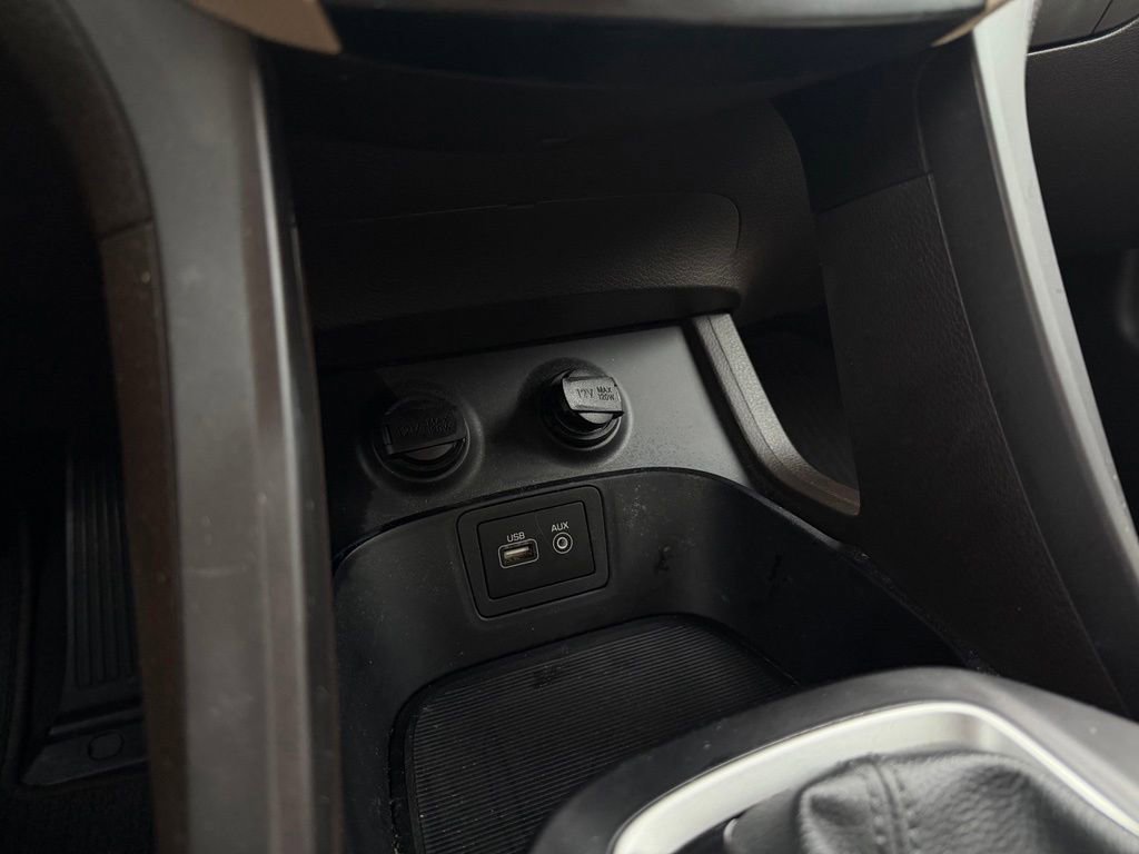 Used 2018 Hyundai Santa Fe Sport w/ 2.4L Value Package 02 FWD image 19