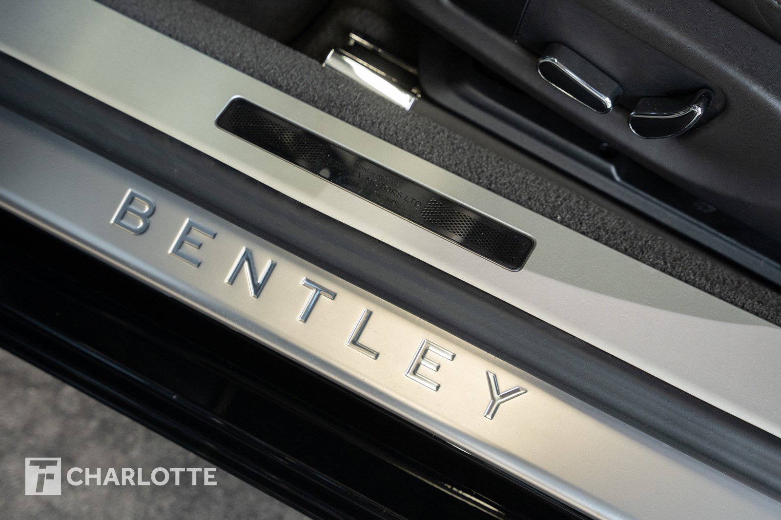 Used 2020 Bentley Continental GT AWD/4WD image 13