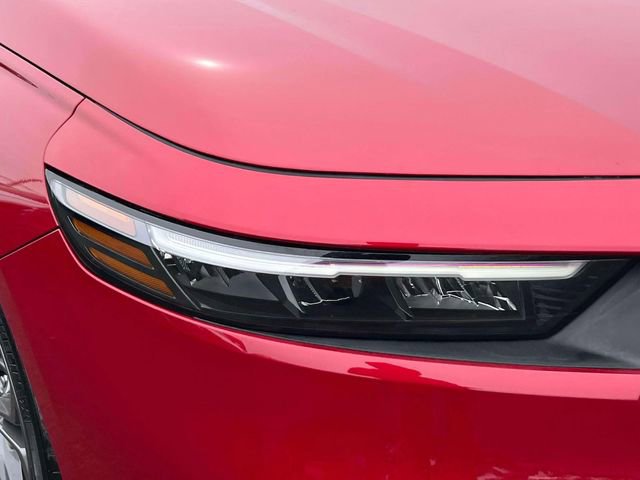 Used 2023 Honda Accord EX image 9