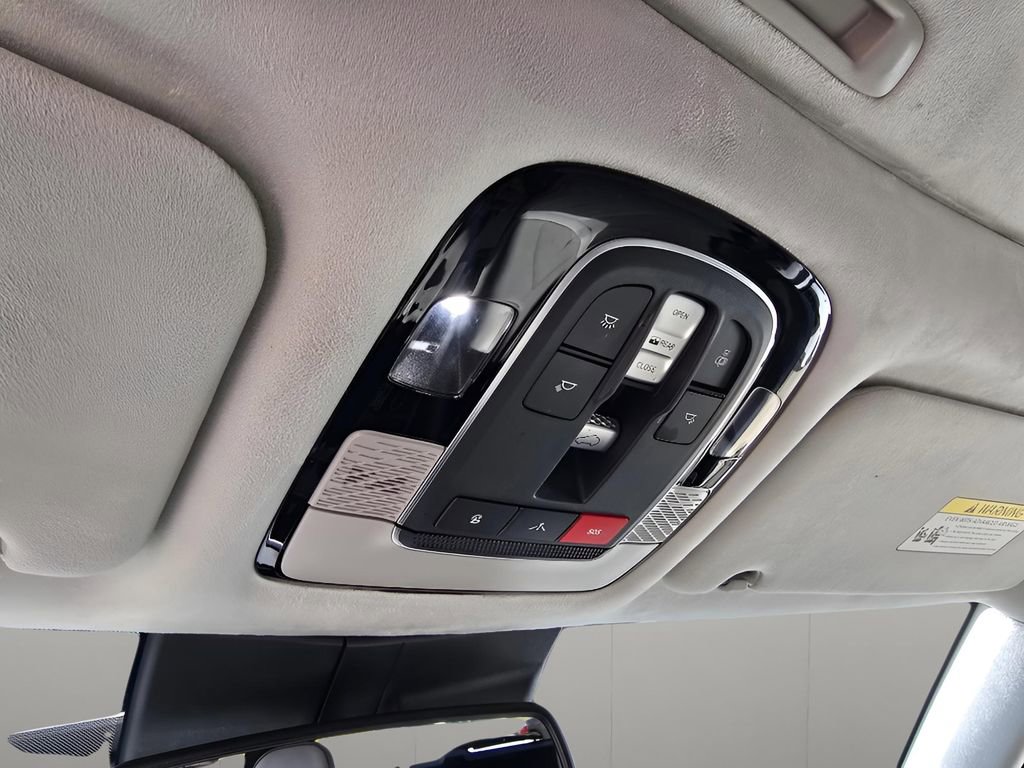 Used 2022 Hyundai Palisade Calligraphy AWD/4WD image 19