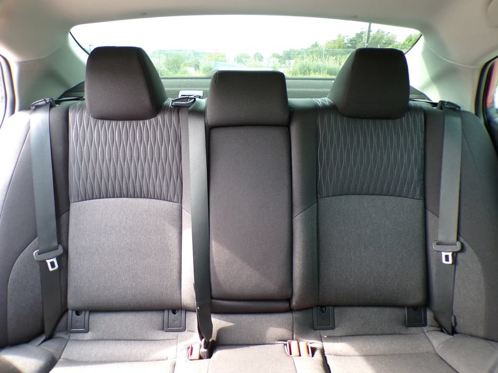 Used 2025 Toyota Camry LE FWD image 21