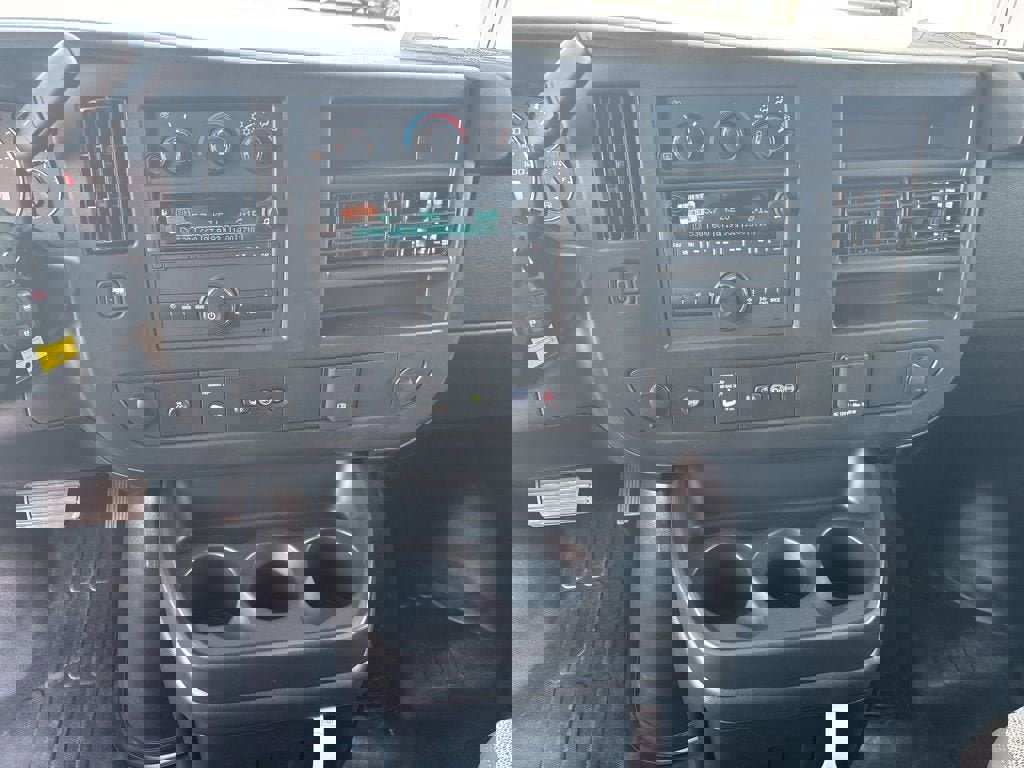 New 2025 Chevrolet Express 2500 w/ Driver Convenience Package image 25