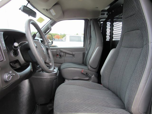 Used 2023 GMC Savana 2500 w/ Driver Convenience Package image 12