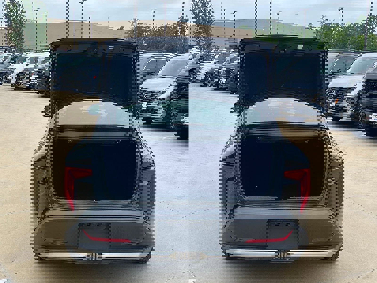 Used 2025 Kia K4 LXS FWD image 15