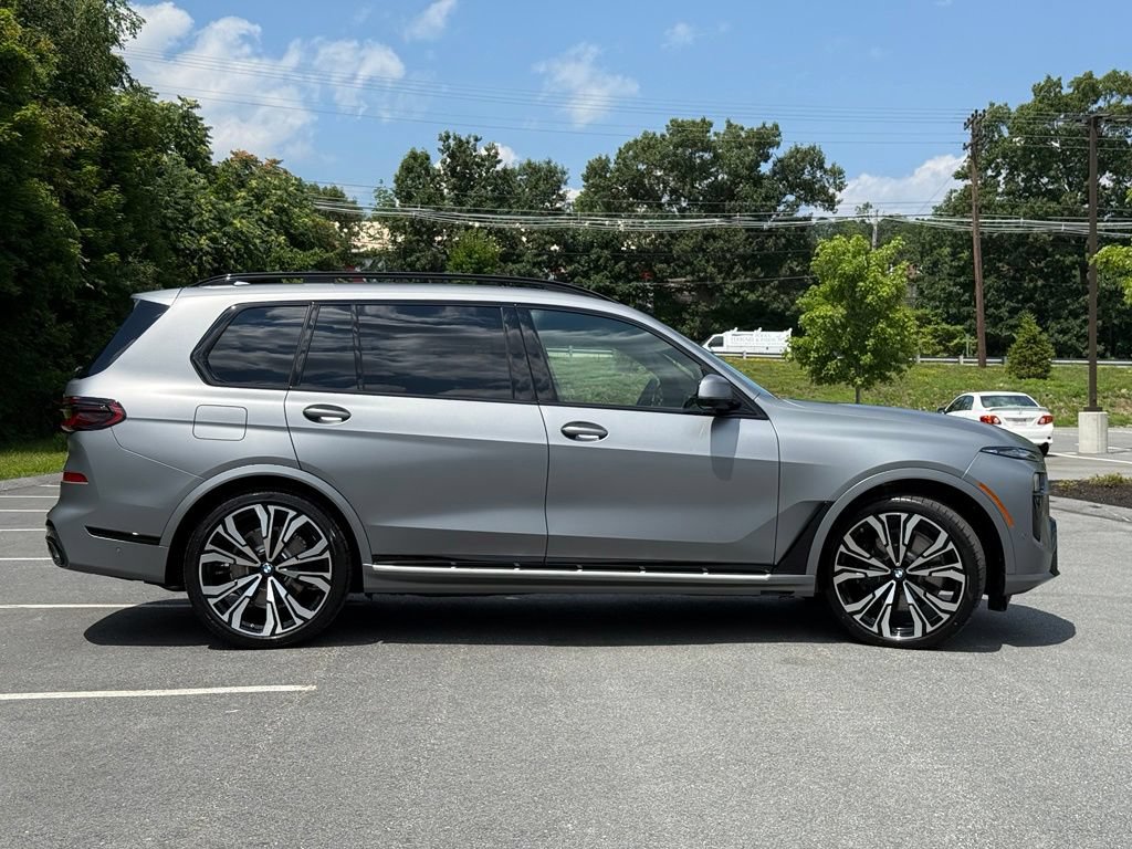 New 2027 BMW X7 xDrive40i w/ Executive Package AWD/4WD image 7