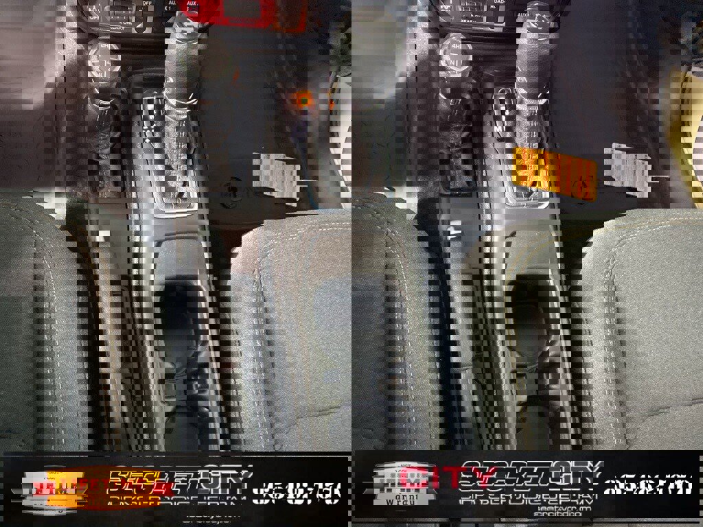 New 2026 Jeep Wrangler Unlimited Sport image 25