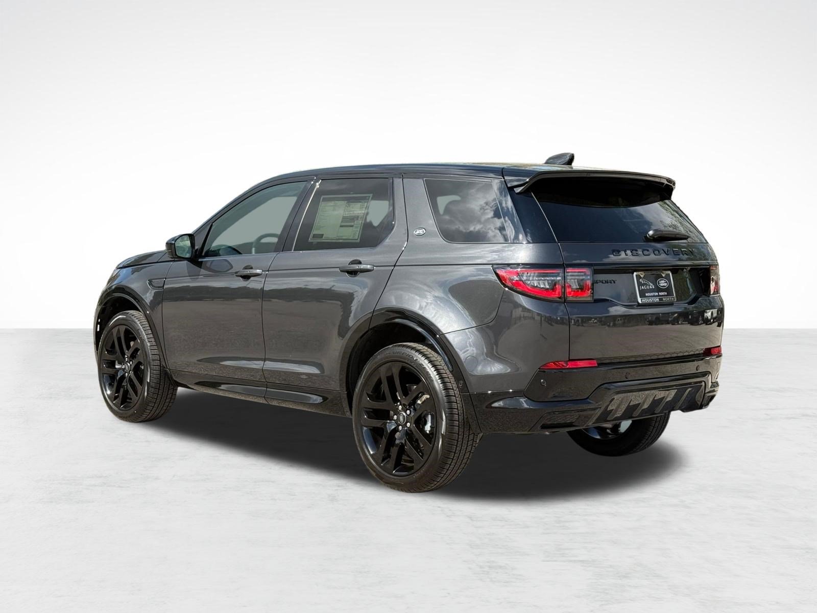 Used 2026 Land Rover Discovery Sport Landmark AWD/4WD image 3
