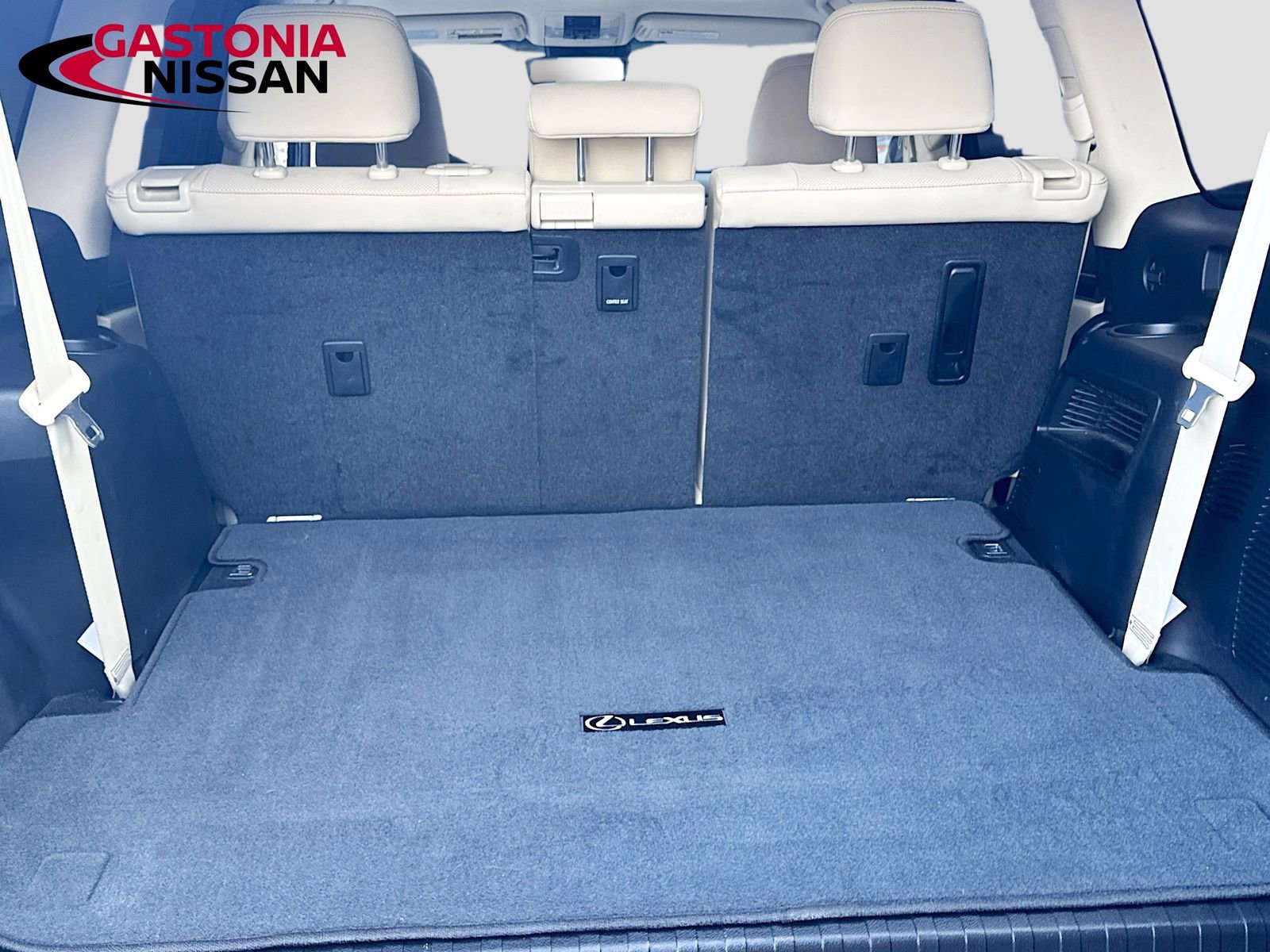 Used 2023 Lexus GX 460 Premium w/ Premium Package image 32