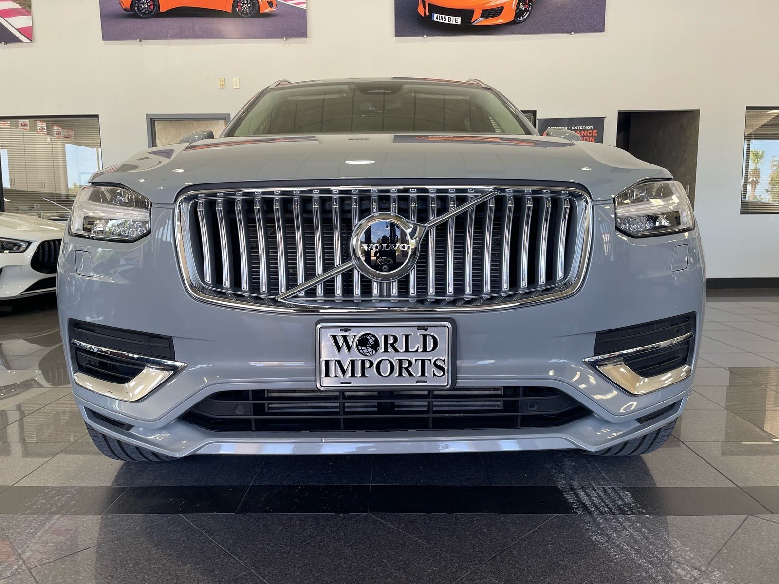 Used 2025 Volvo XC90 T8 Plus w/ Protection Package Premier AWD/4WD image 8
