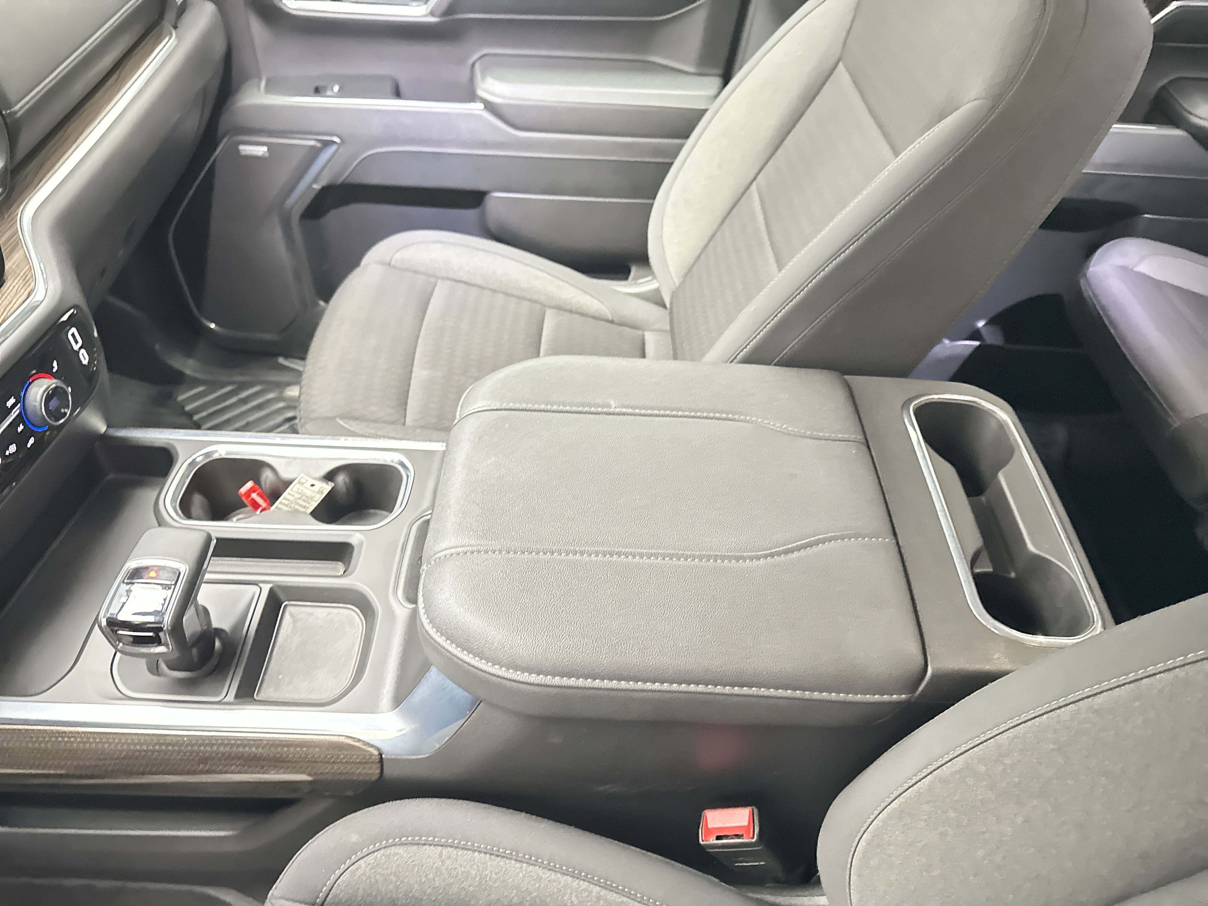 Used 2024 Chevrolet Silverado 1500 LT Trail Boss w/ Convenience Package II image 40