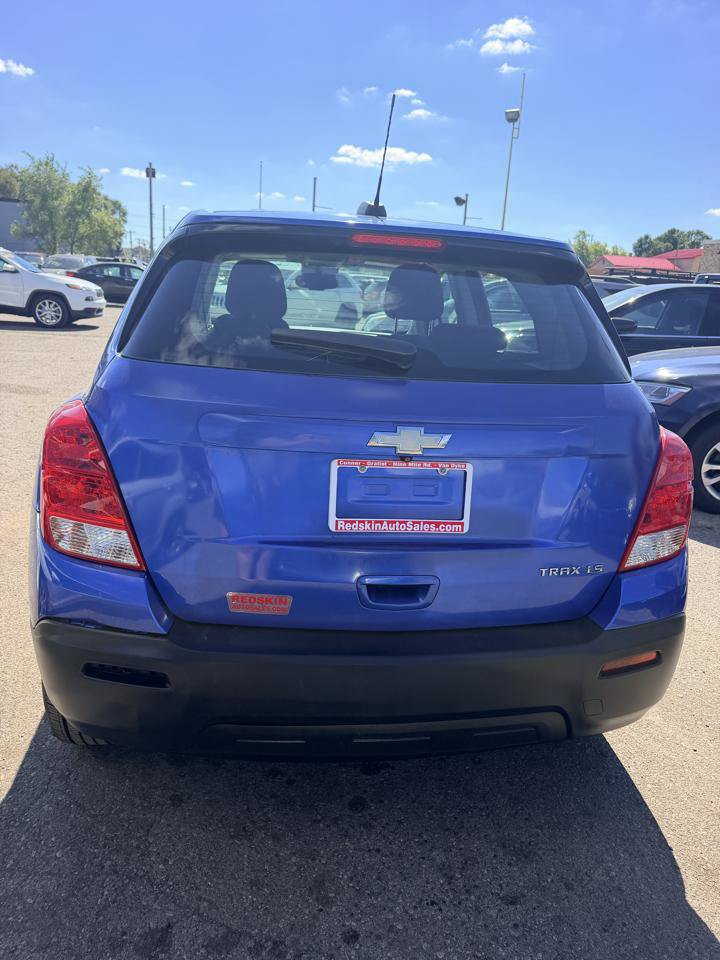 Used 2016 Chevrolet Trax LS FWD image 4