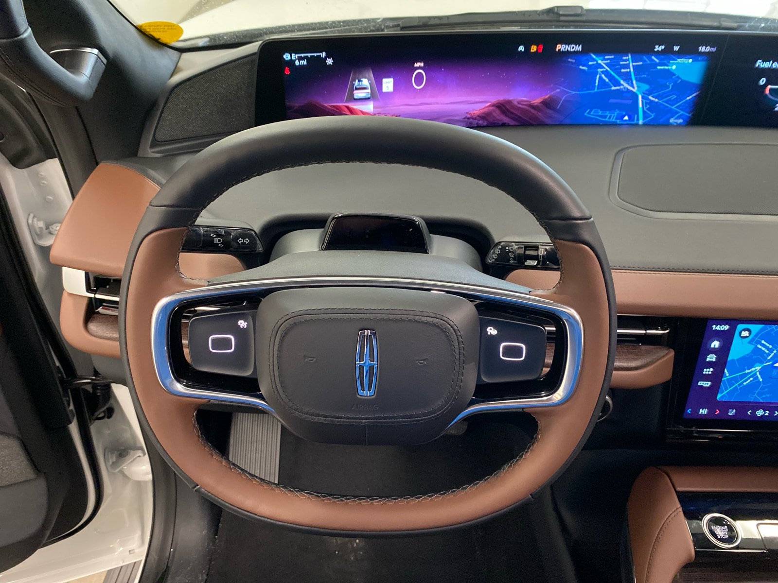 New 2026 Lincoln Navigator Reserve AWD/4WD image 22