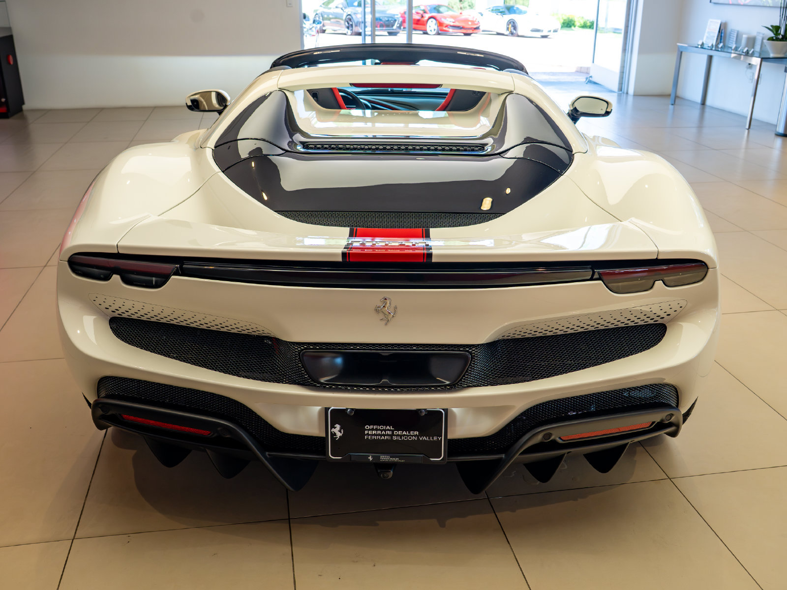 Used 2025 Ferrari 296 GTS RWD image 5