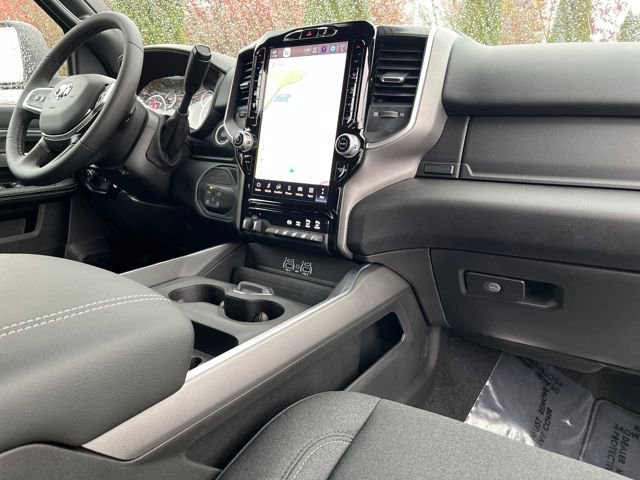 New 2026 RAM 2500 Big Horn AWD/4WD image 25