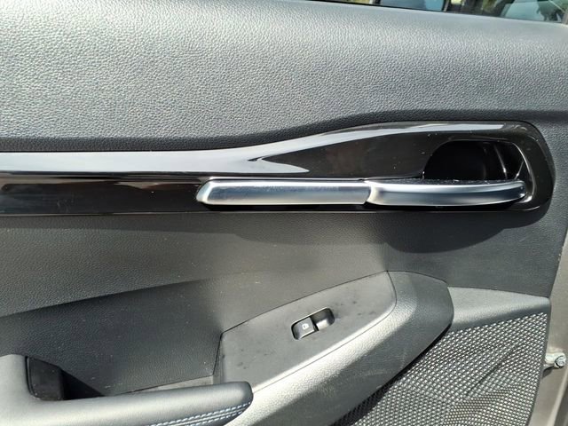 Used 2023 Kia Seltos S image 6