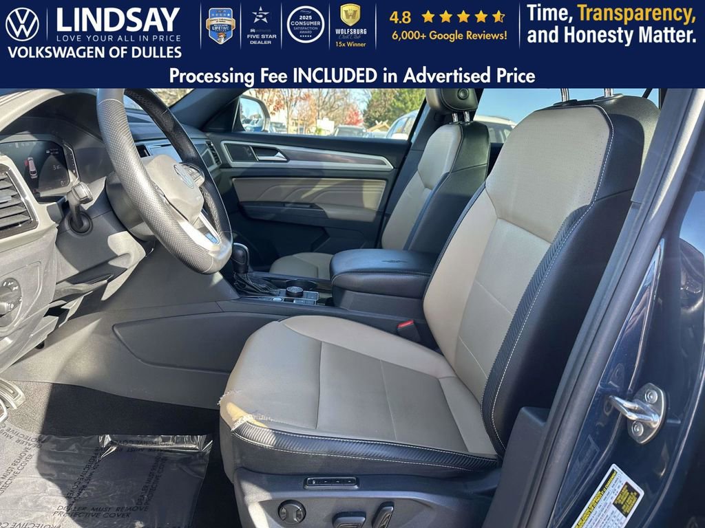 Used 2022 Volkswagen Atlas Cross Sport SEL R-Line image 11