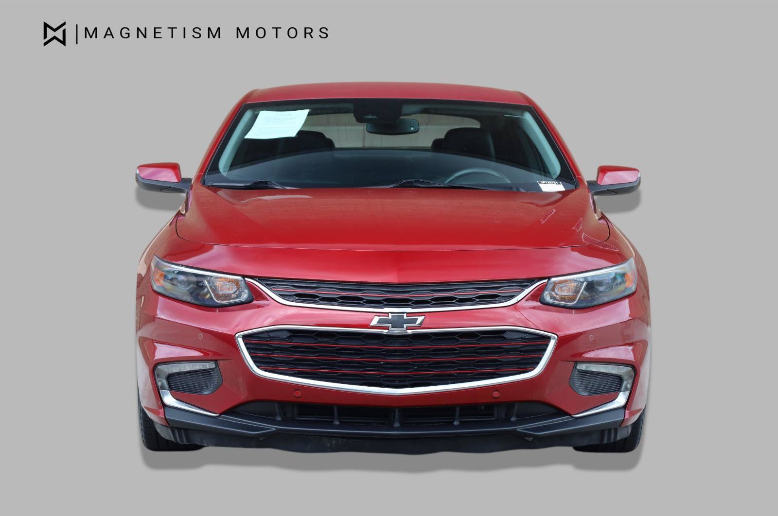 Used 2018 Chevrolet Malibu Hybrid w/ Leather Package FWD image 4