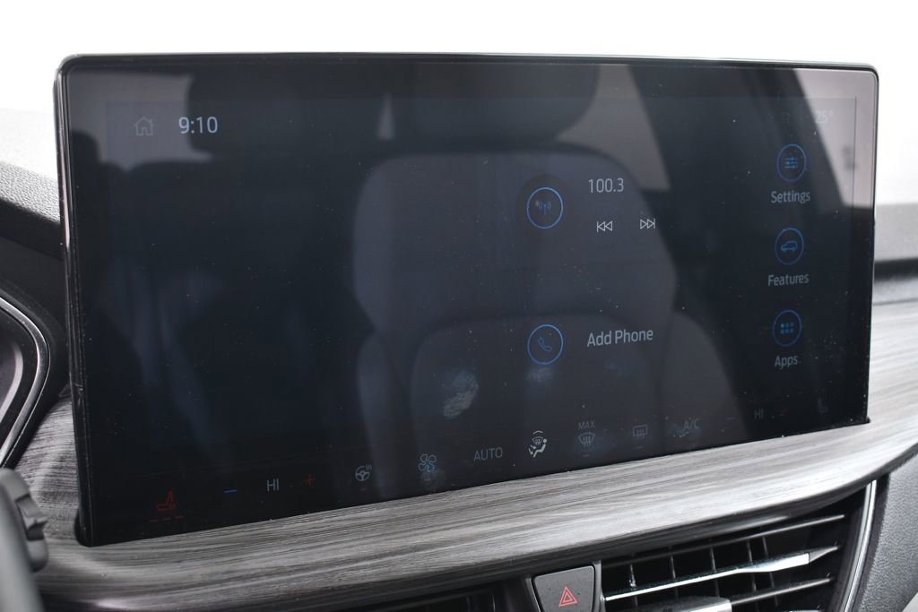 Used 2023 Ford Escape Platinum image 28