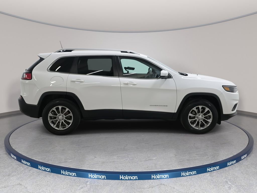 Used 2019 Jeep Cherokee Latitude Plus w/ Comfort/Convenience Group AWD/4WD image 5