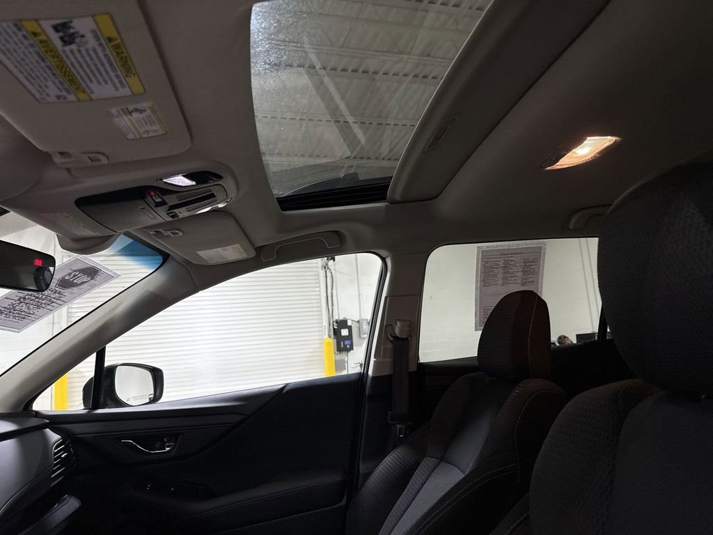 Used 2022 Subaru Outback Premium image 20