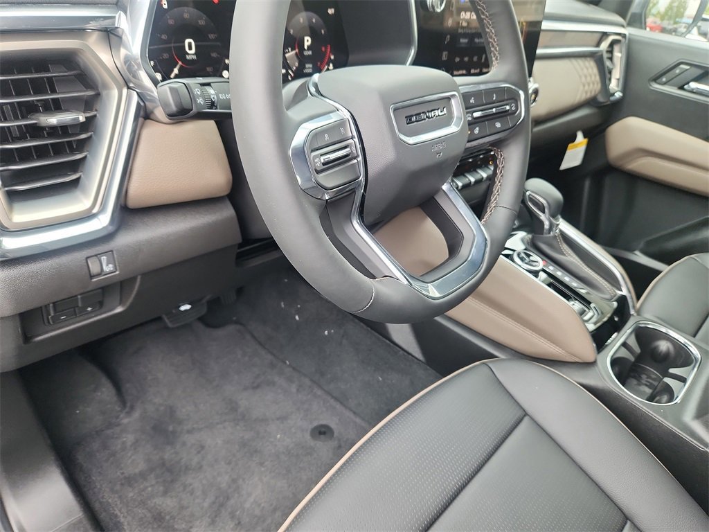 New 2026 GMC Canyon Denali image 23