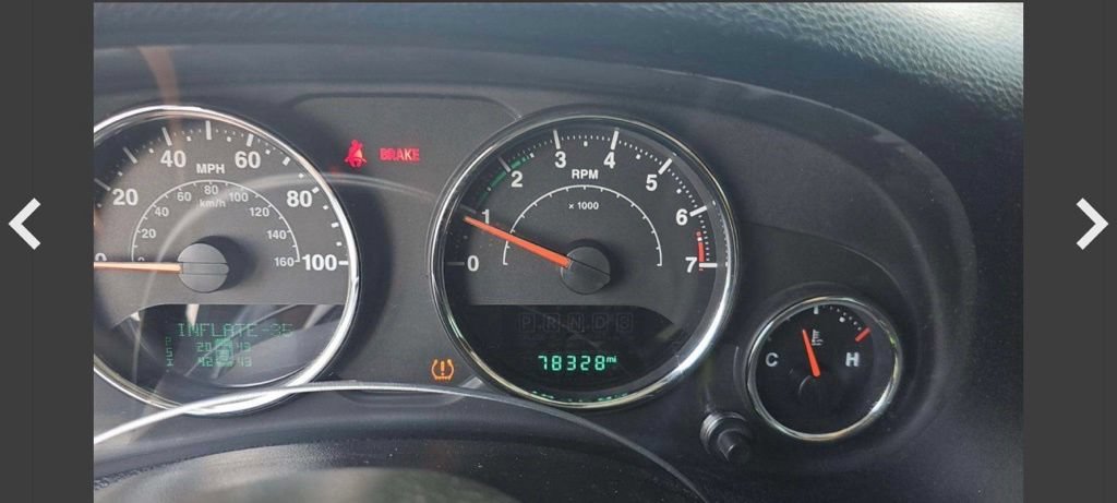 Used 2018 Jeep Wrangler Sport AWD/4WD image 13