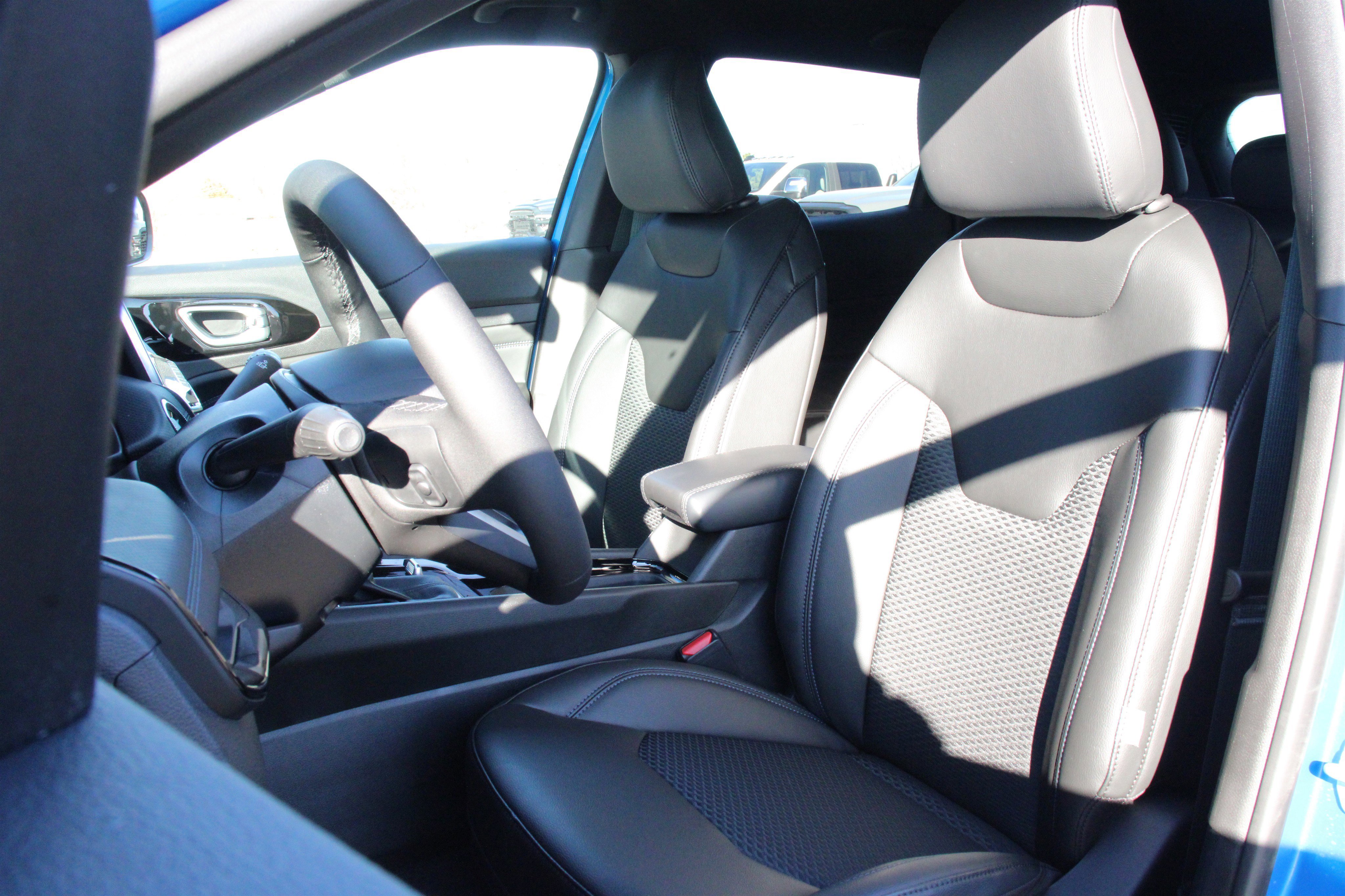 New 2026 Jeep Compass Latitude image 4