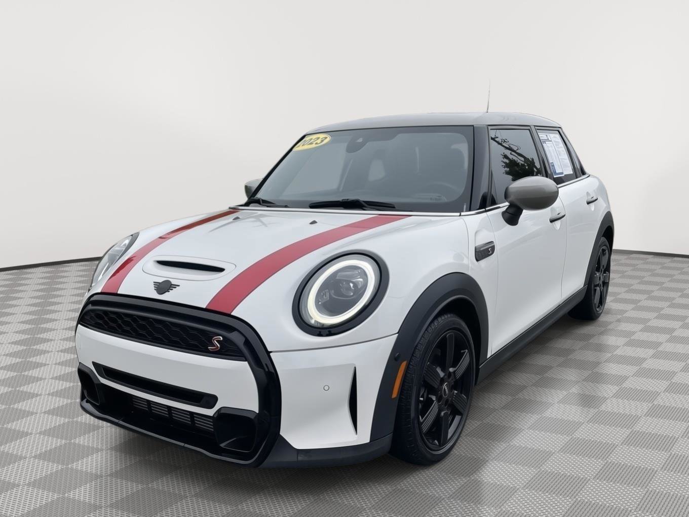 Used 2023 MINI Cooper S FWD image 15