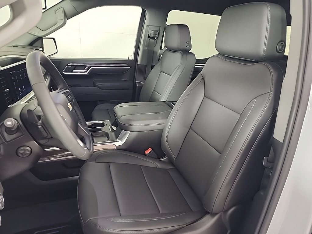 New 2026 Chevrolet Silverado 1500 LTZ image 17