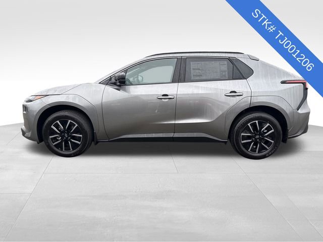 New 2026 Subaru Solterra Premium image 4