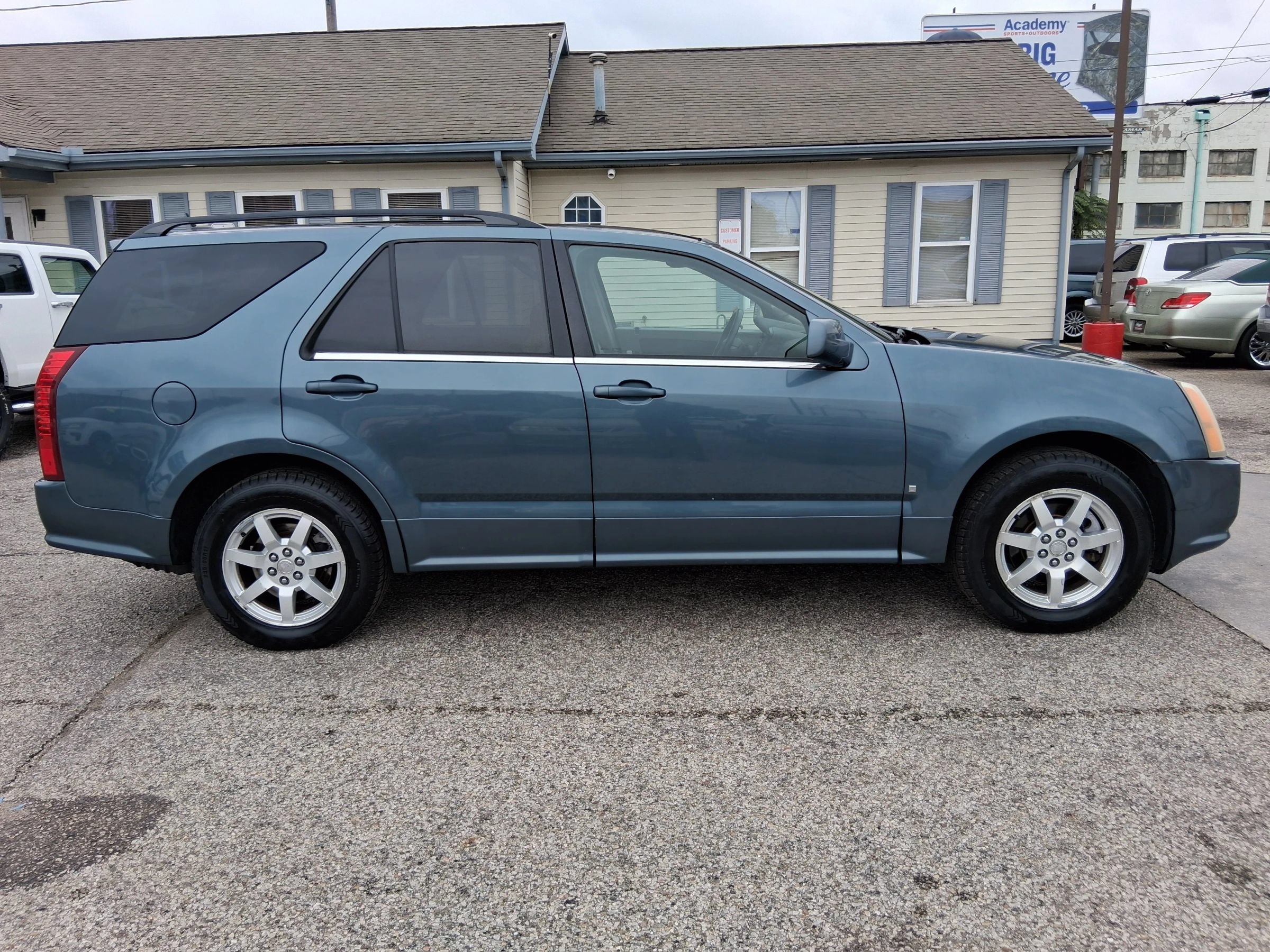 Used 2006 Cadillac SRX AWD/4WD image 5