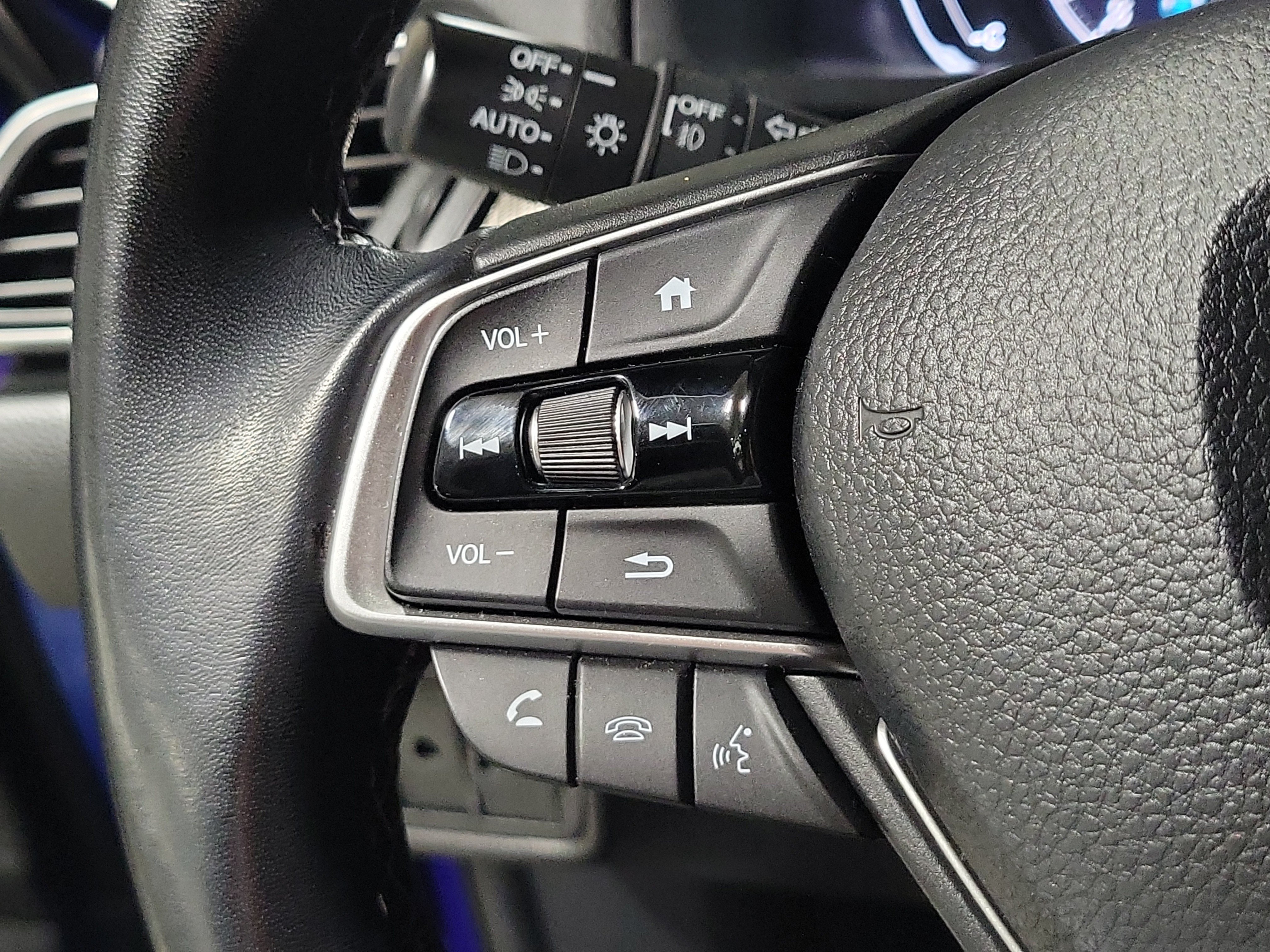 Used 2022 Honda Accord Sport image 24