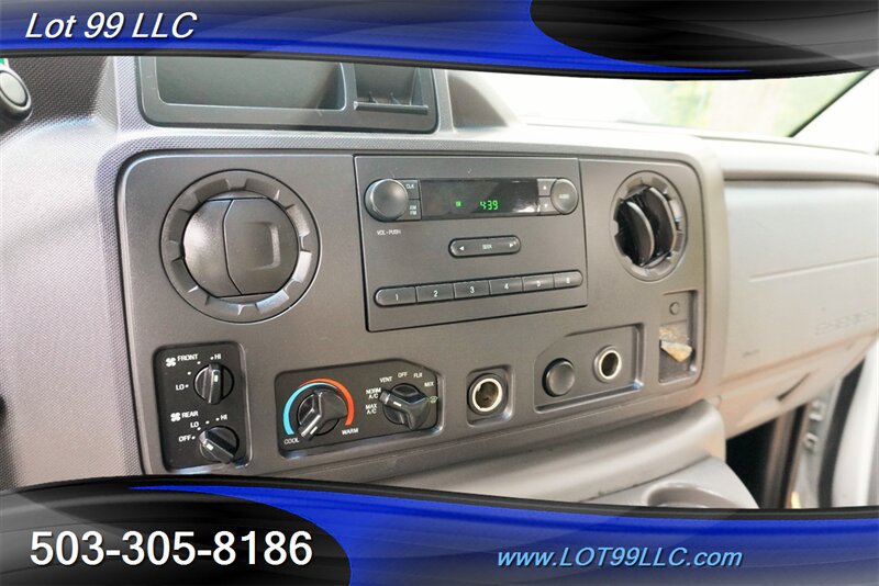 Used 2009 Ford E-250 and Econoline 250 Extended RWD image 21