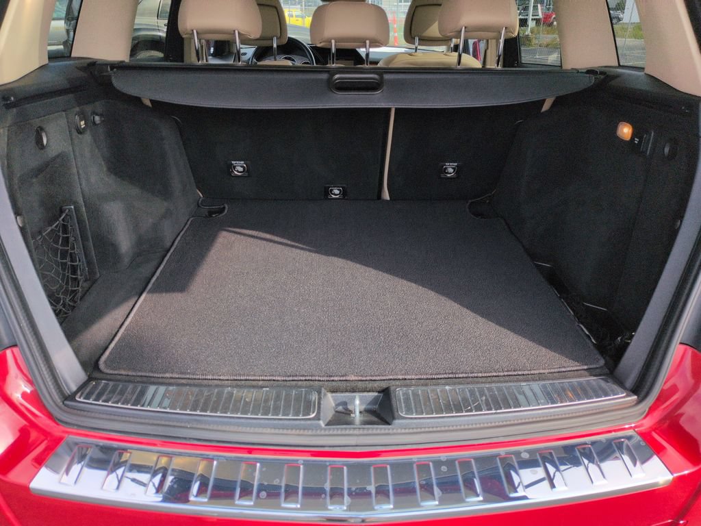 Used 2010 Mercedes-Benz GLK 350 4MATIC image 24