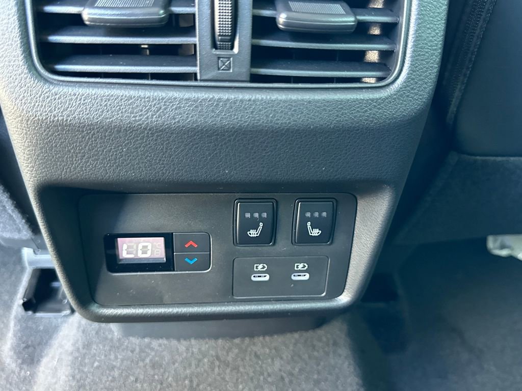 New 2026 Nissan Rogue Platinum w/ Platinum Premium Package image 17