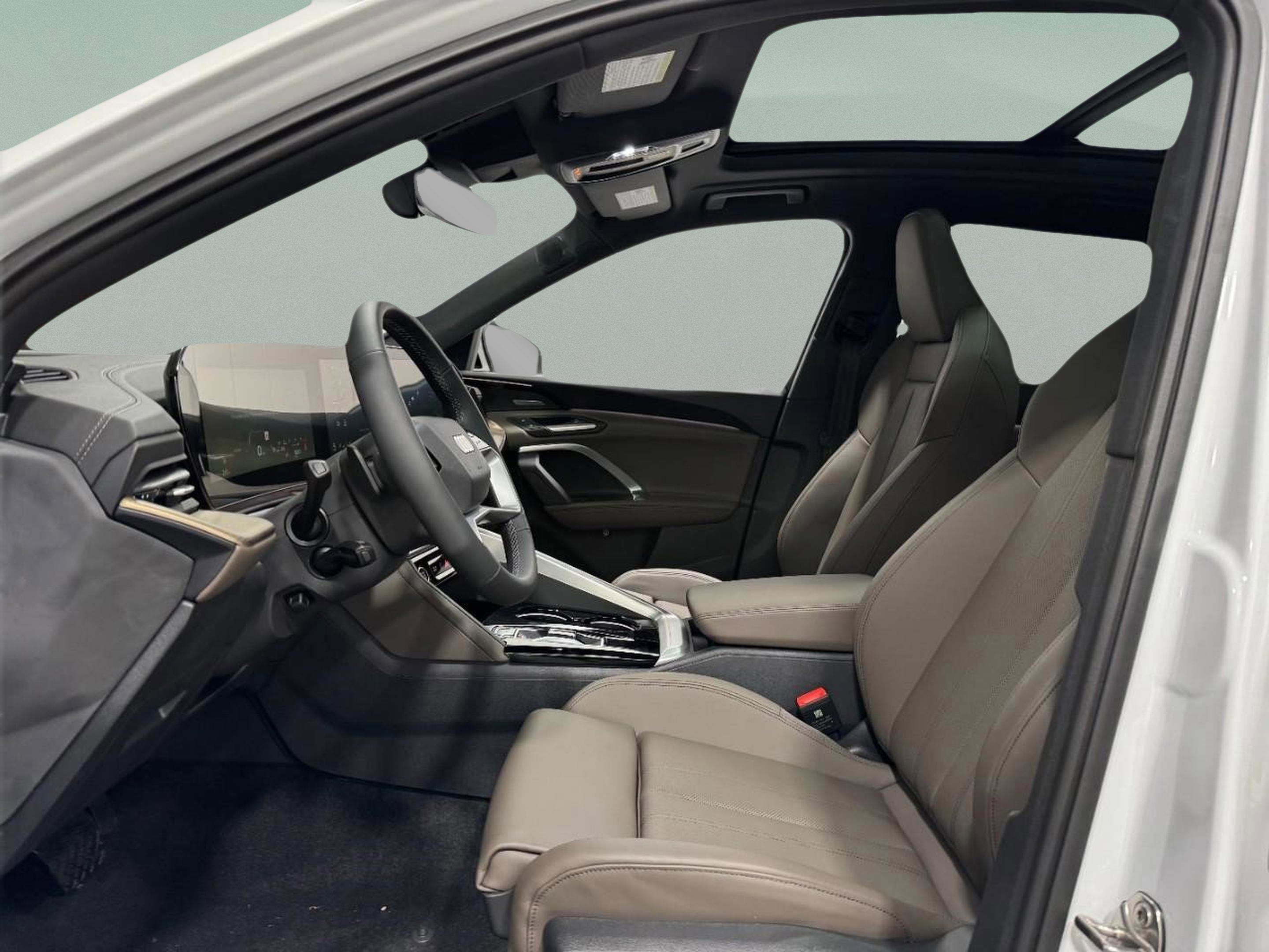 New 2025 Audi Q5 Premium Plus image 25