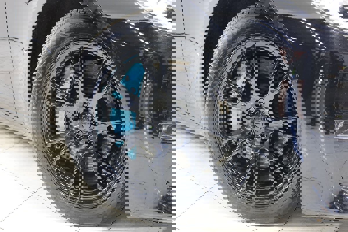 Used 2021 Tesla Model S Plaid AWD/4WD image 14