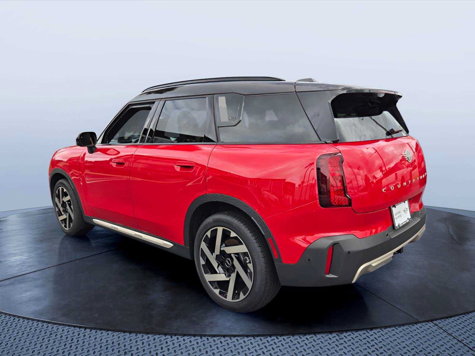 Certified 2026 MINI Cooper Countryman S w/ Comfort Package Max AWD/4WD image 5