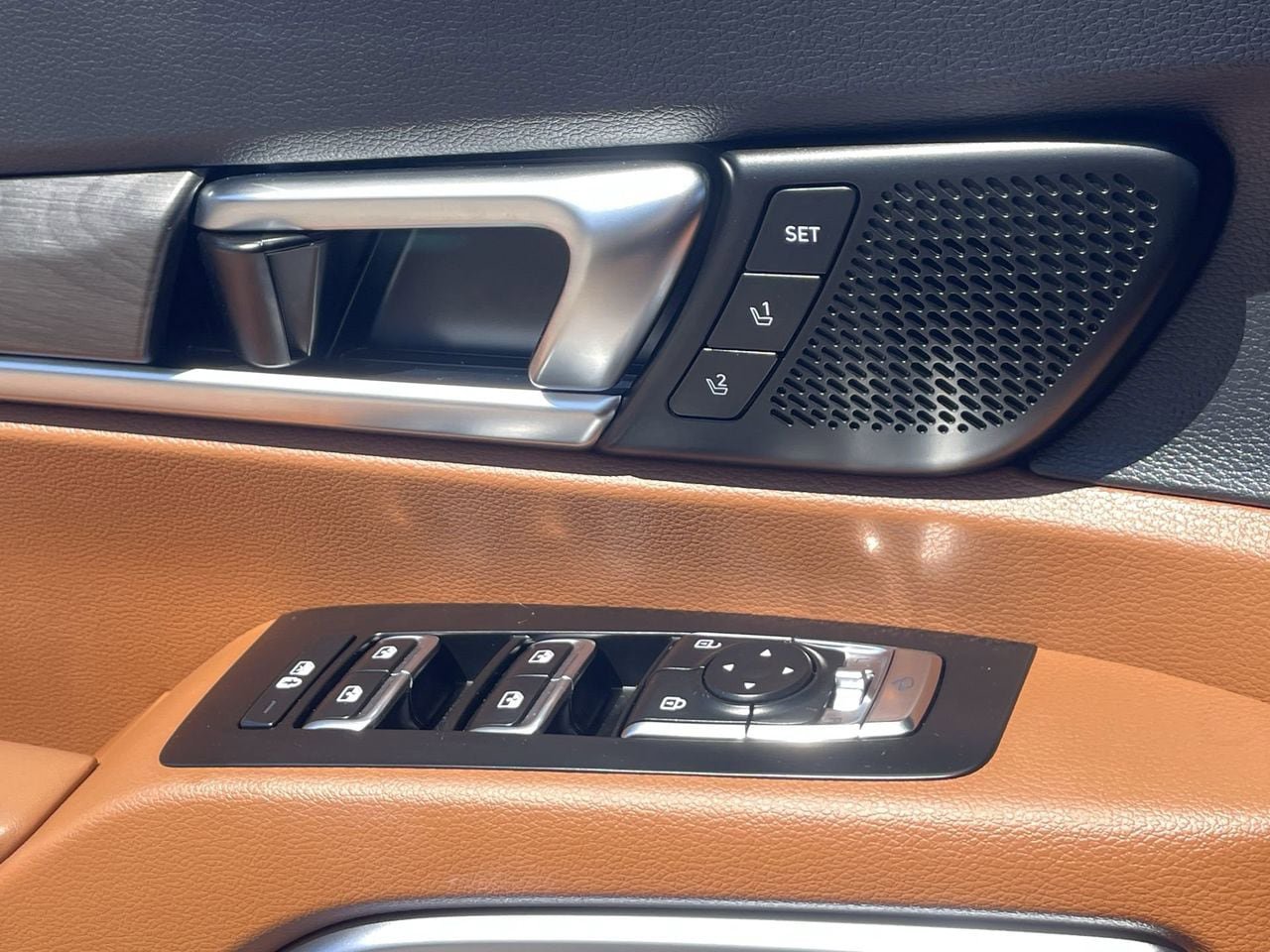Certified 2025 Kia Telluride SX Prestige X-Line image 20