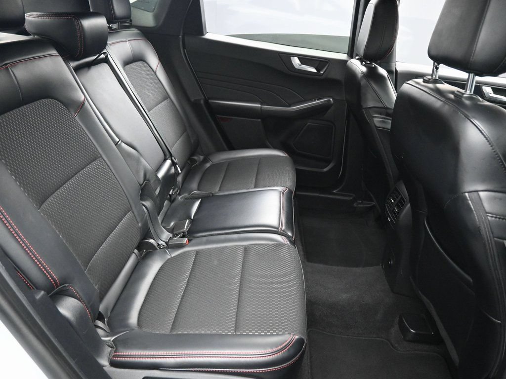 Used 2025 Ford Escape ST-Line AWD/4WD image 33
