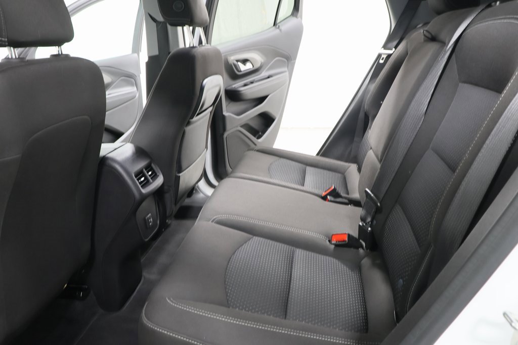 Used 2024 GMC Terrain SLE image 24