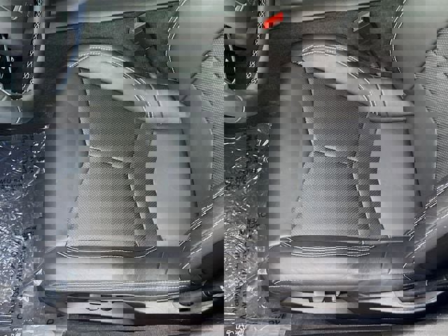 Used 2023 Chevrolet Corvette Stingray Coupe w/ Z51 Performance Package image 20