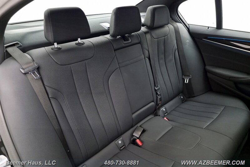 Used 2023 BMW 530e w/ M Sport Package RWD image 34